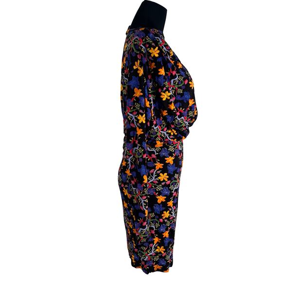 Vibrant Modern Statement: Zara Trafaluc Floral Ruched Mini Dress - Picture 4 of 13